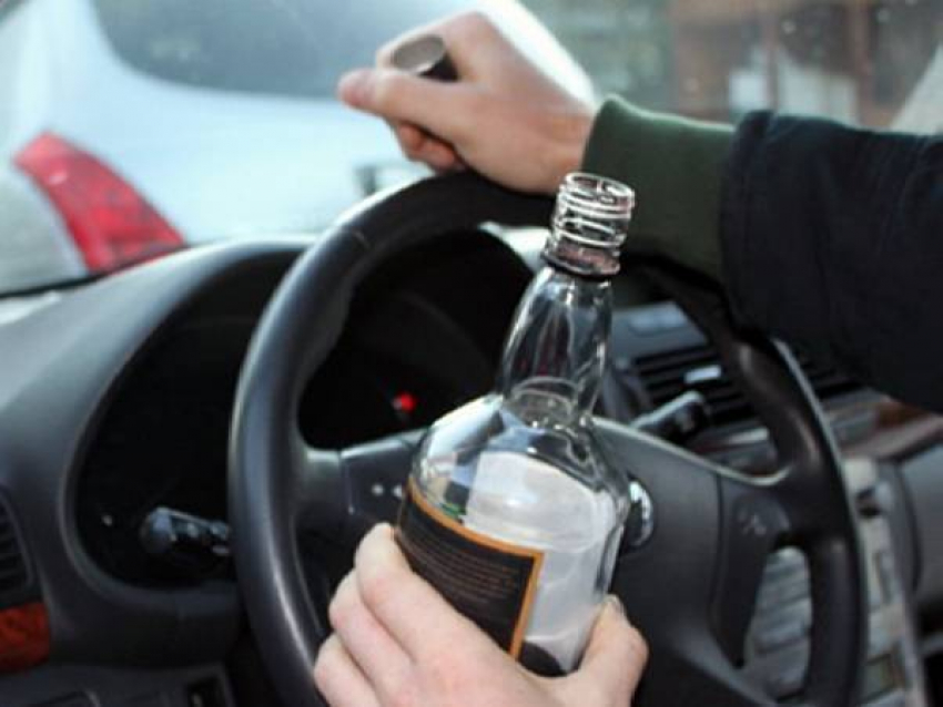 За смертельные ДТП пьяных водителей предложили лишать прав на 20 лет