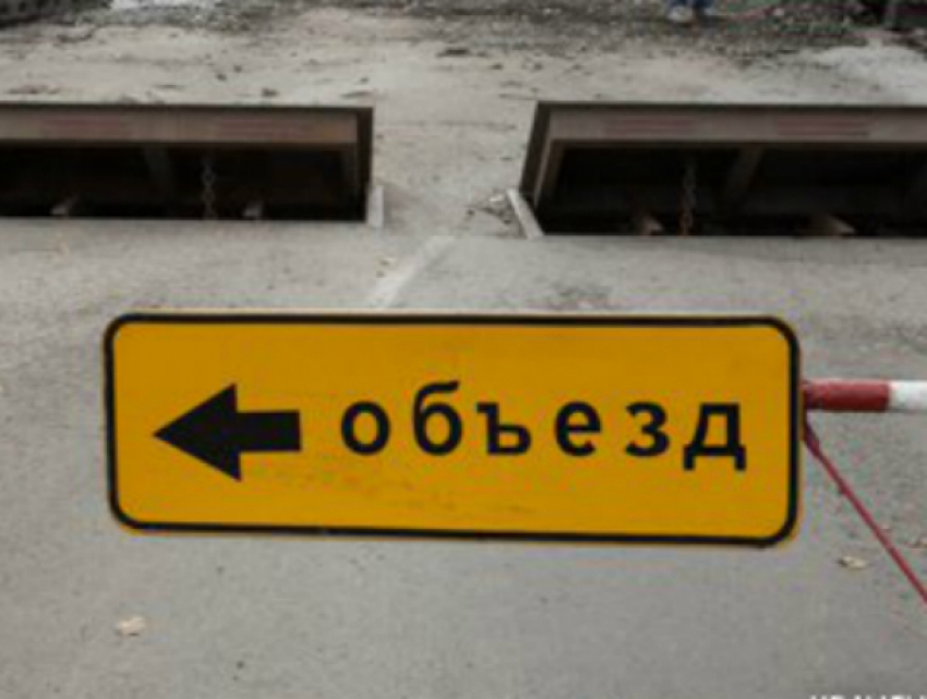 21 февраля в Новочеркасске закроют железнодорожный переезд в сторону Кривянки