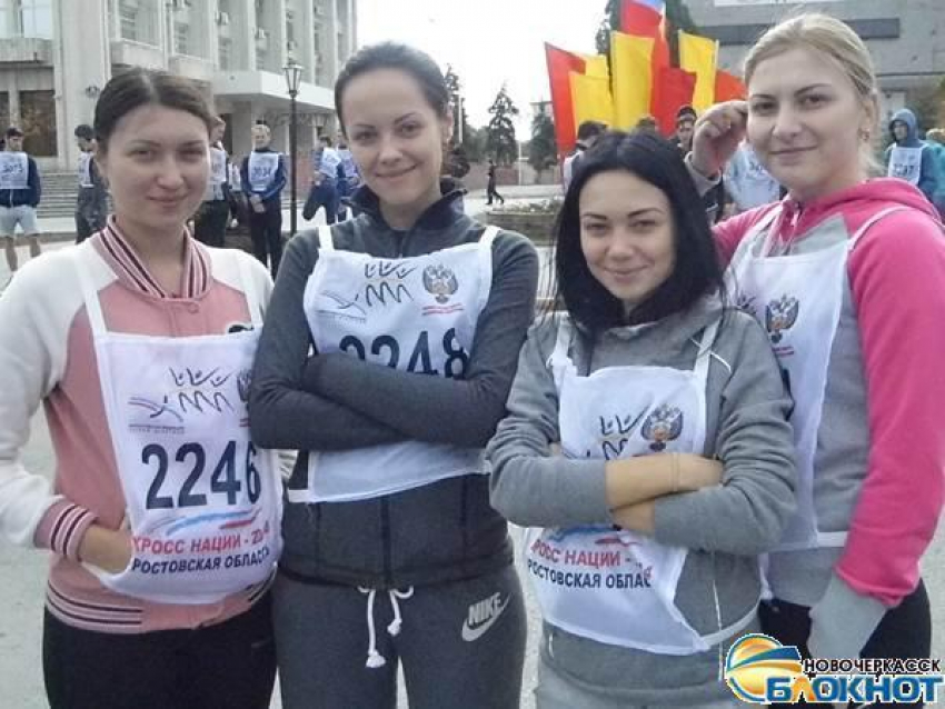 Почти 5000 жителей Новочеркасска вышли на «Кросс нации» - найди себя на фото