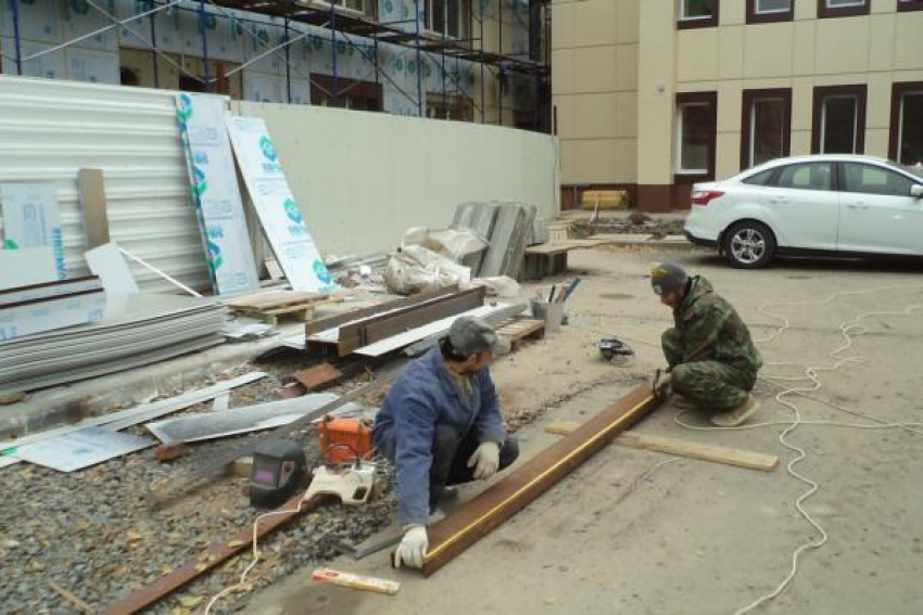 Реконструкцию детской городской больницы завершат в 2016 году