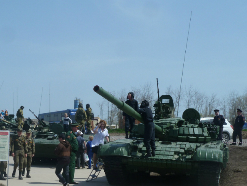 4 мая под Новочеркасском пройдут выставка военной техники и показательные выступления