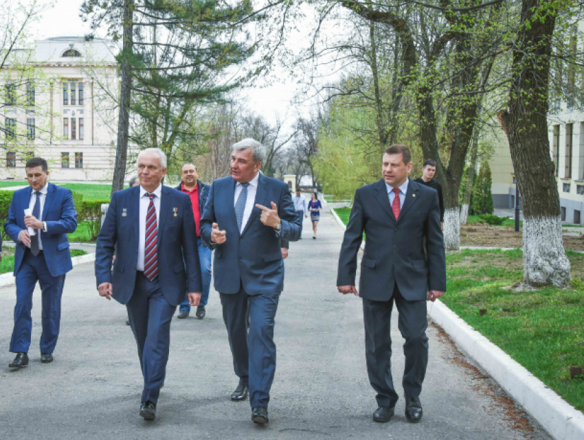 Новочеркасский политех посетила делегация Центра подготовки космонавтов