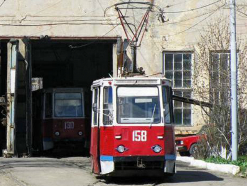 Два «отстраненных» трамвая в Новочеркасске выйдут на линию позже назначенного срока 
