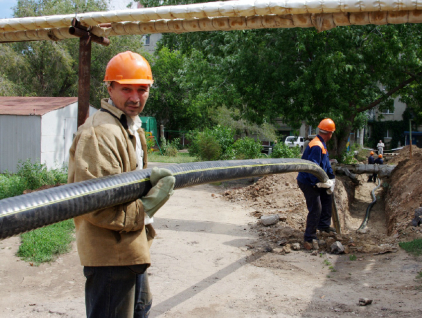 Около восьми миллионов рублей потратит новочеркасский водоканал на новые трубы