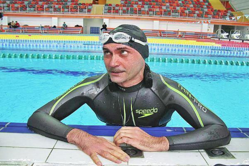 Новочеркасский спортсмен проплыл под водой 136,8 метра
