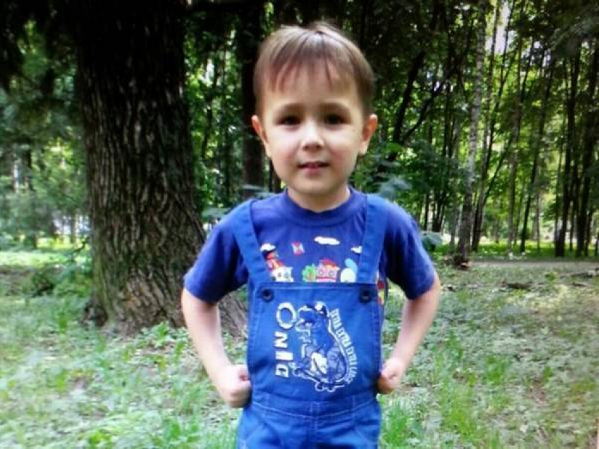 В Новочеркасске разыскивают 6-летнего мальчика, которого отец не отдает матери
