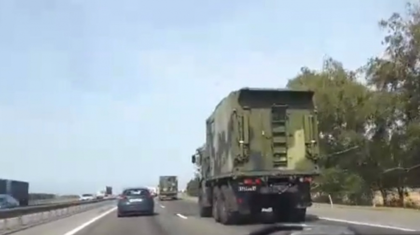 Колонна военных машин создала пробку на автомагистрали М4 «Дон» под Новочеркасском