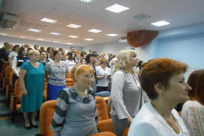 Социальные работники Новочеркасска отметили свой профессиональный праздник