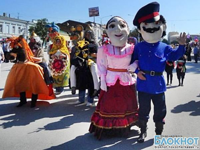 На День города в Новочеркасске выступят Антон Арцев и исполнитель шансона Александр Дадали