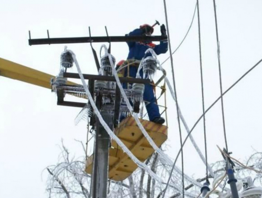 Из-за ремонта ЛЭП в Новочеркасске отключат электричество 17 января
