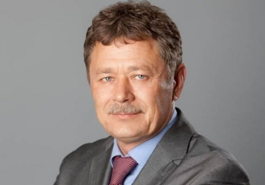 Мэр Новочеркасска Владимир Киргинцев занял четвертое место в рейтинге самых цитируемых политиков области
