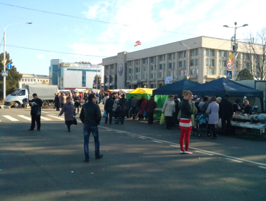 Центр Новочеркасска перекроют на время проведения сельхозярмарки