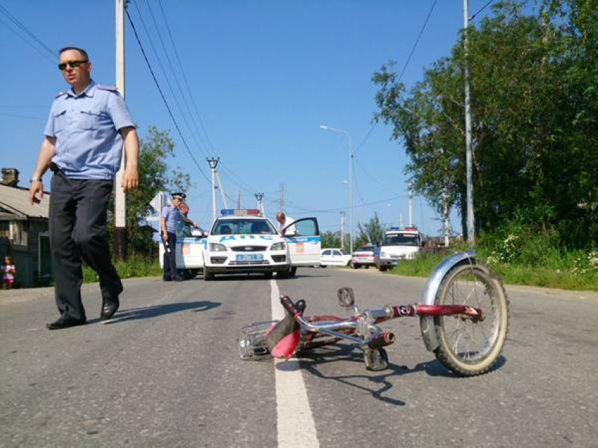 Полицейский из Новочеркасска на личном автомобиле сбил ребенка в станице Багаевской