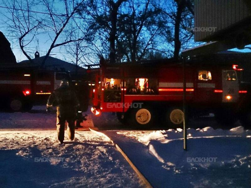 В Новочеркасске сгорел еще один частный дом