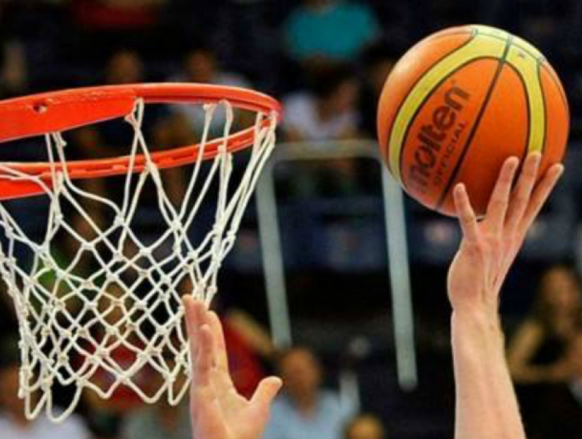 Новочеркасские баскетболисты завоевали бронзу областного чемпионата
