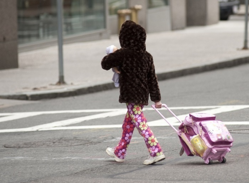 В Новочеркасске водитель на  «пятнашке» сбил 11-летнюю девочку