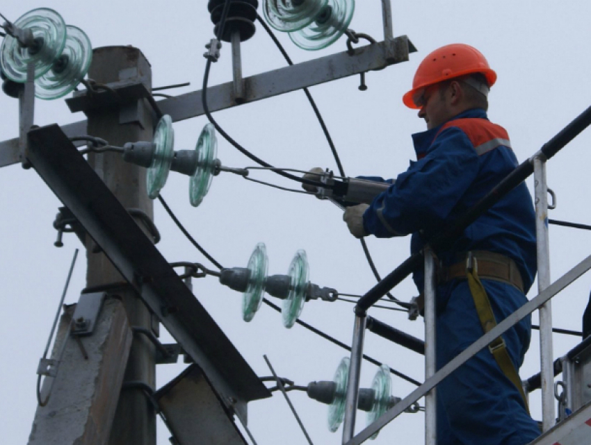 Первый день новой рабочей недели начнется с отключения электричества для жителей 11 улиц Новочеркасска