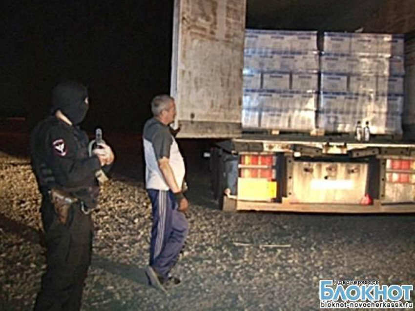 Новочеркасские полицейские пресекли нелегальную перевозку крупной партии спирта