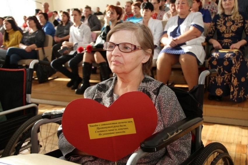 В Новочеркасске стартовала декада инвалидов